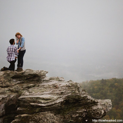 WANT TO POP THE QUESTION SURROUNDED BY MAJESTIC PEAKS? TIPS FOR THE PERFECT MOUNTAIN PROPOSAL